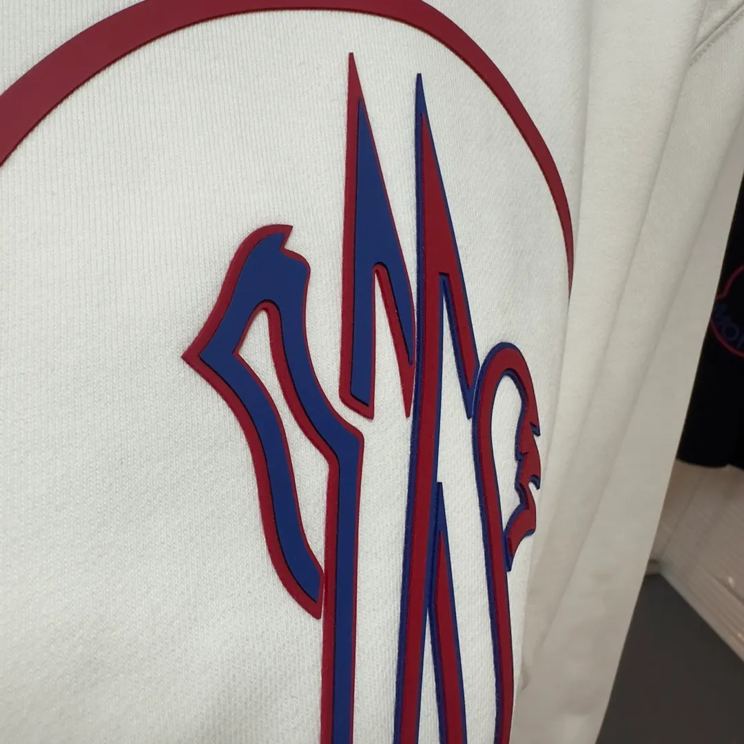 ： 🤳𝐌𝐎𝐍𝐂𝐋𝐄𝐑 ：☑️ 440 👕 ：☑️ 1*1 。🔜 。 ：☑️ 3D ，🇧🇫 1：1 。 ， ， ！🇲🇩 ！ Size：☑️S 〰️M 〰️L 〰️XL 〰️XXL